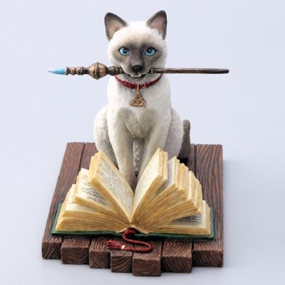 Hocus Pocus Cat Figurine by Lisa Parker