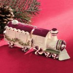 Train Figurine Christmas Salt & Pepper Set