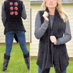 Rose Design Sleeveless Black Sweater Vest