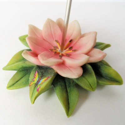 Flower Figurine Ornament Stand by Faerie Glen